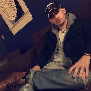 Meet your Posher, Christian